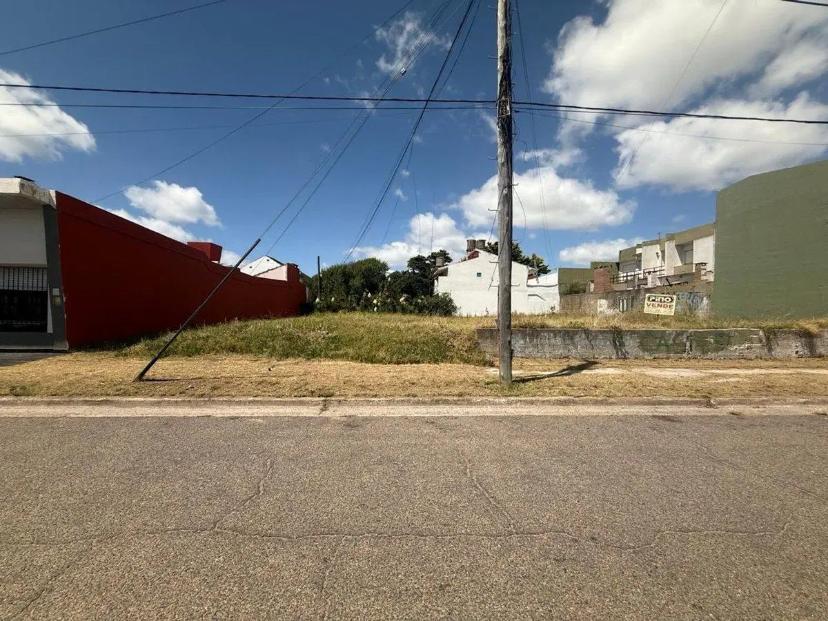 LOTE EN VENTA MULTIFAMILIAR SANTA TERESITA 2