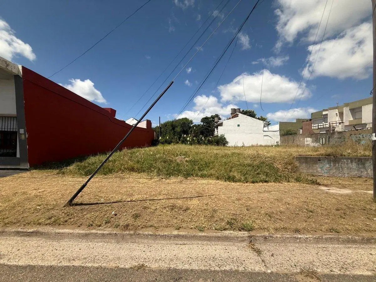 LOTE EN VENTA MULTIFAMILIAR SANTA TERESITA 4