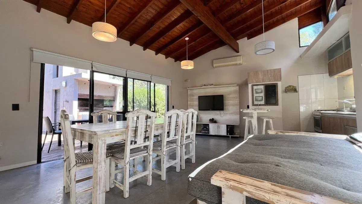 venta casa 3 amb con Hidromasaje Costa del Este 3