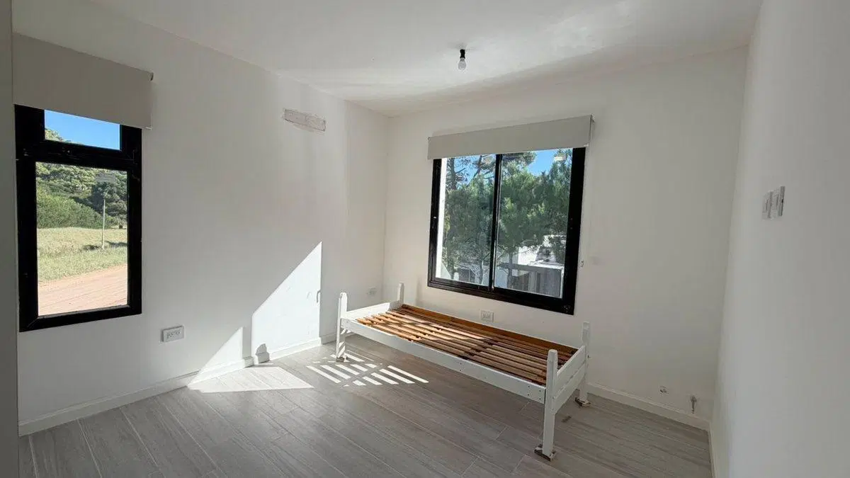 Venta casa Pinamar 4 ambientes a estrenar 3