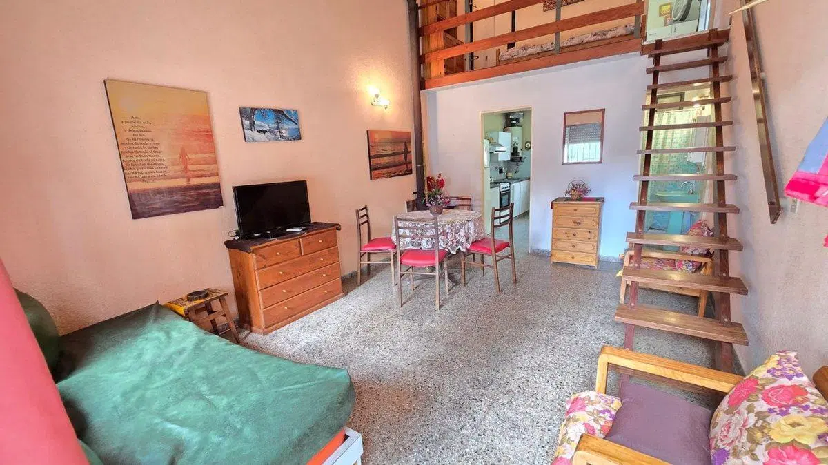 VENTA DUPLEX EN LA LUCILA CON GARAGE 4