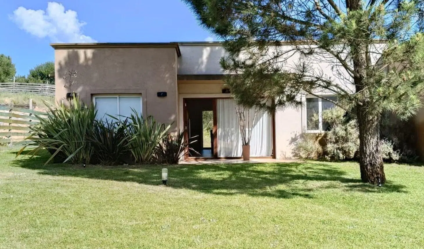 venta casa Costa Esmeralda 2