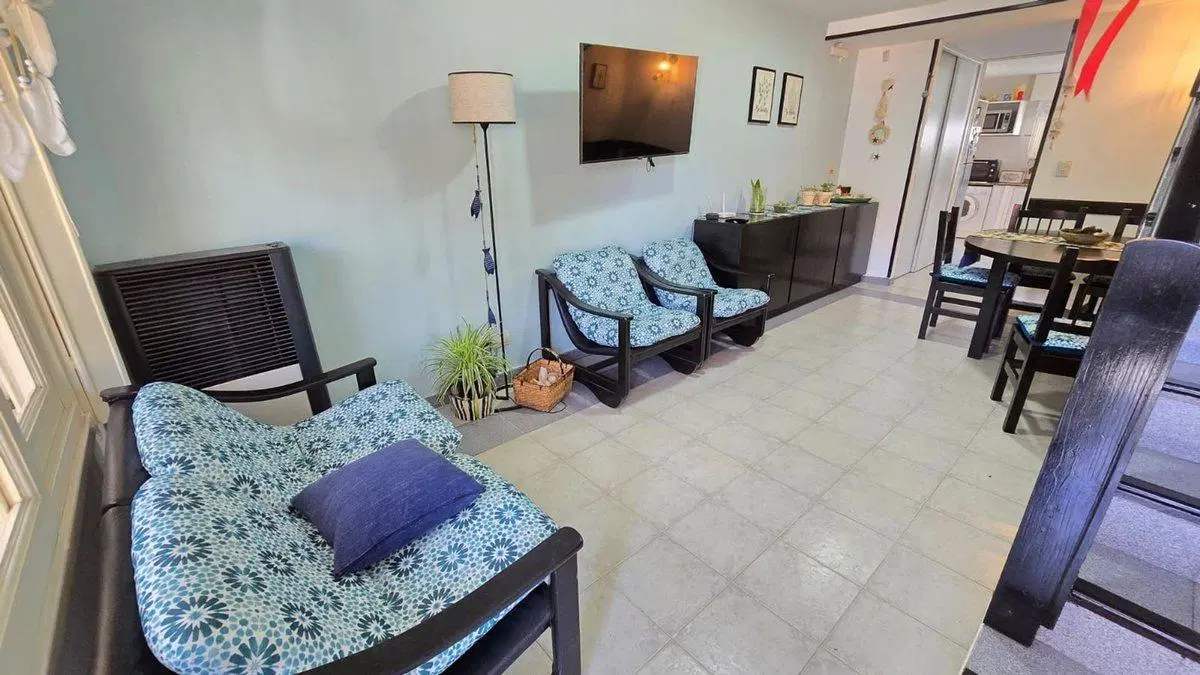 CASA VENTA EN LA LUCILA CON GARAGE 2