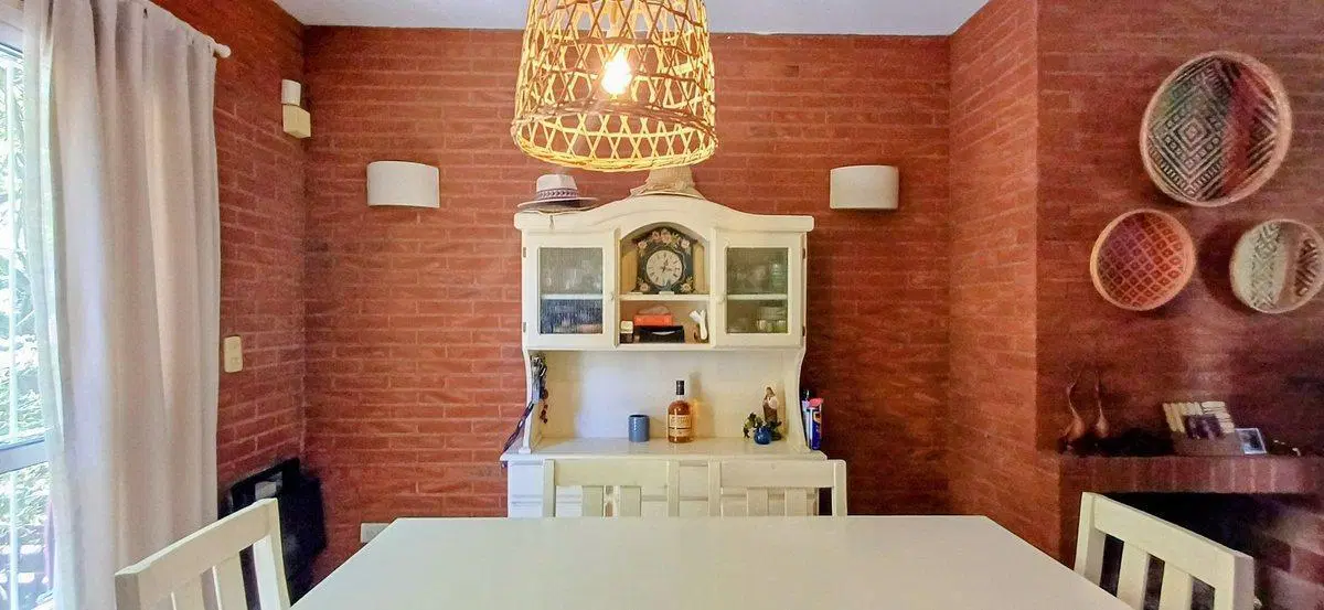 TRIPLEX VENTA 4 AMBIENTES PINAMAR COCHERA PATIO 3