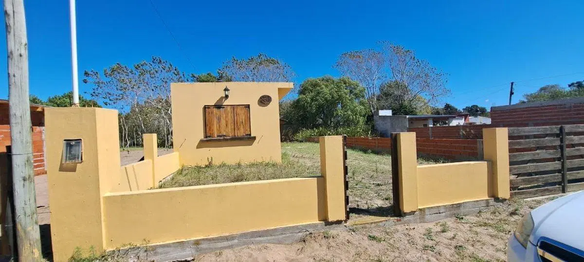 VENTA DE CASA EN SAN CLEMENTE DEL TUYU 2