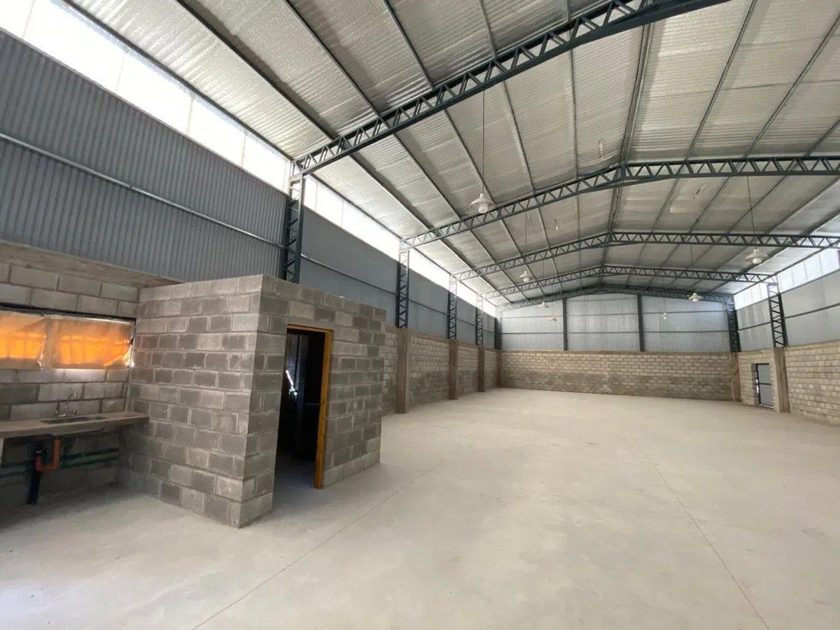 VENTA GALPON ZONA INDUSTRIAL OSTENDE 4