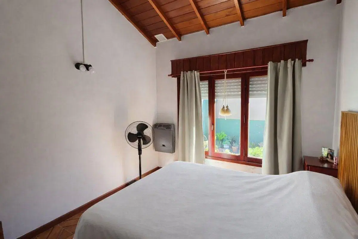 CASA EN VENTA 4 AMBIENTES EN SAN BERNARDO 3