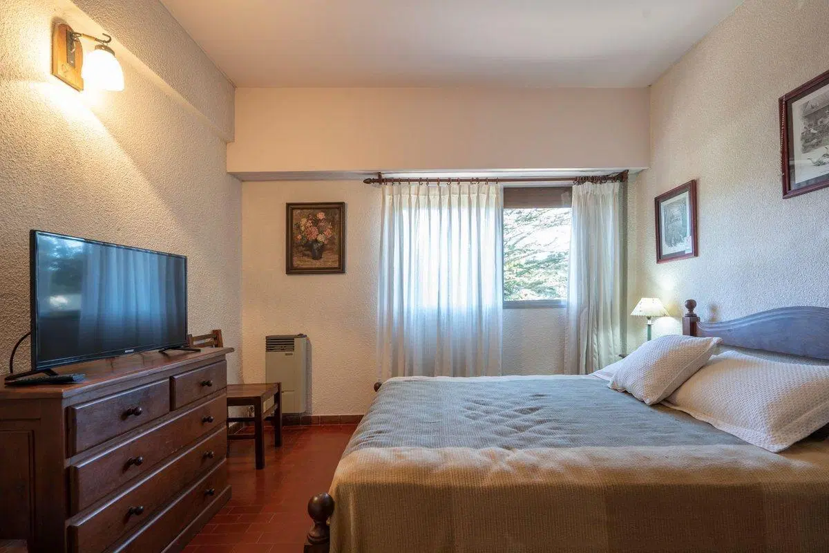 Venta departamento 3 ambientes Edificio Barthos 4