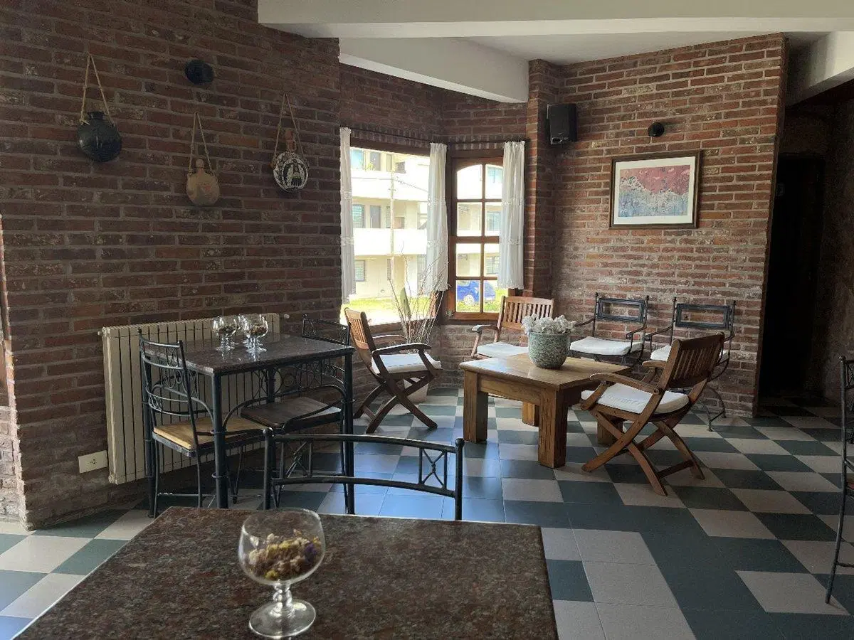 Hotel a la Venta en Pinamar a metros del mar 4