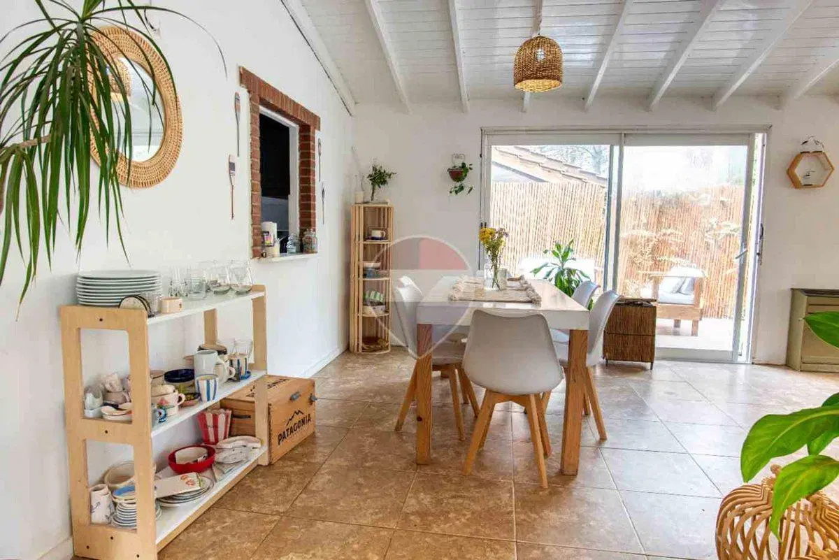 Casa en Venta en VALERIA DEL MAR 4 ambientes 2