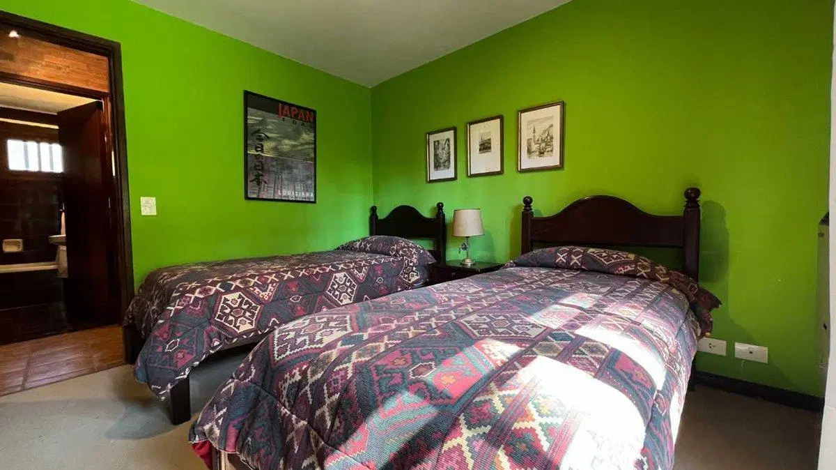 CASA EN VENTA, PINAMAR NORTE 5AMB. ACEPTA PERMUTA 3