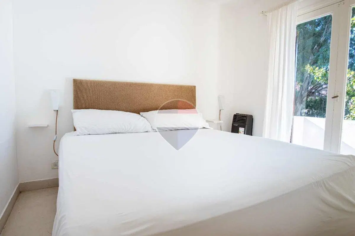 EN VENTA DEPARTAMENTO 2 AMBIENTES PINAMAR COCHERA 5