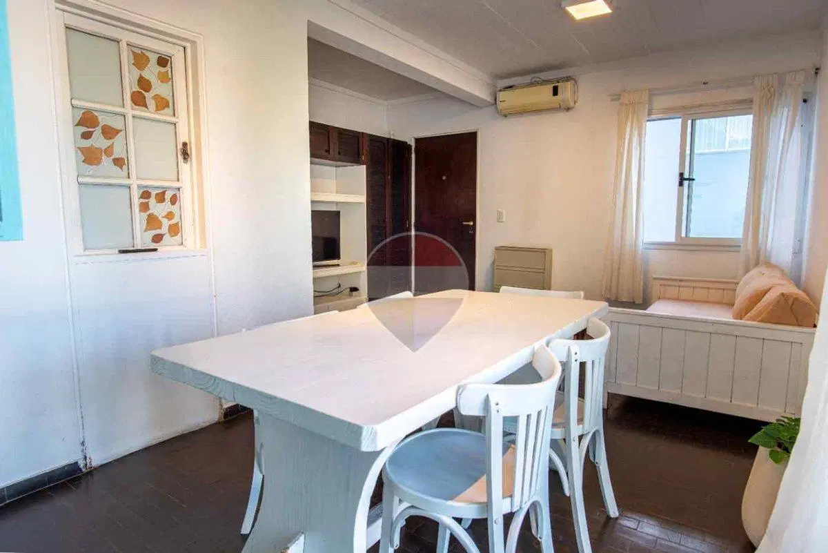Departamento Venta Pinamar Gas natural 4 ambientes 5