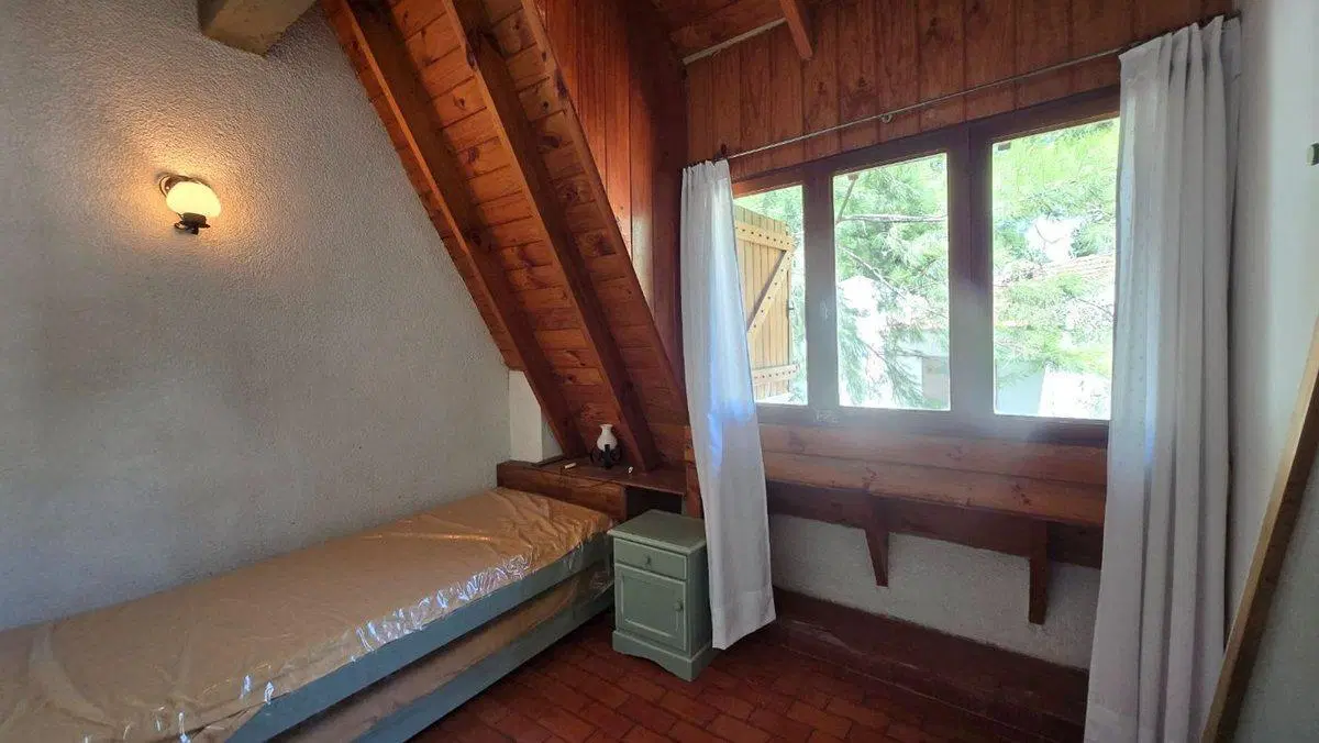 DEPARTAMENTO DUPLEX CUATRO AMBIENTES VENTA PINAMAR 2