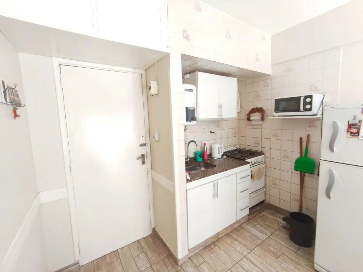 DEPARTAMENTO EN VENTA PLENO CENTRO SANTA TERESITA 4