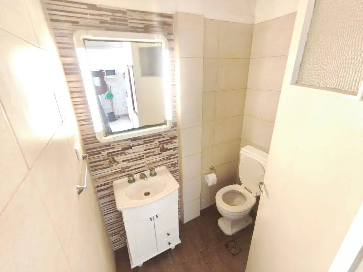 DEPARTAMENTO EN VENTA PLENO CENTRO SANTA TERESITA 5