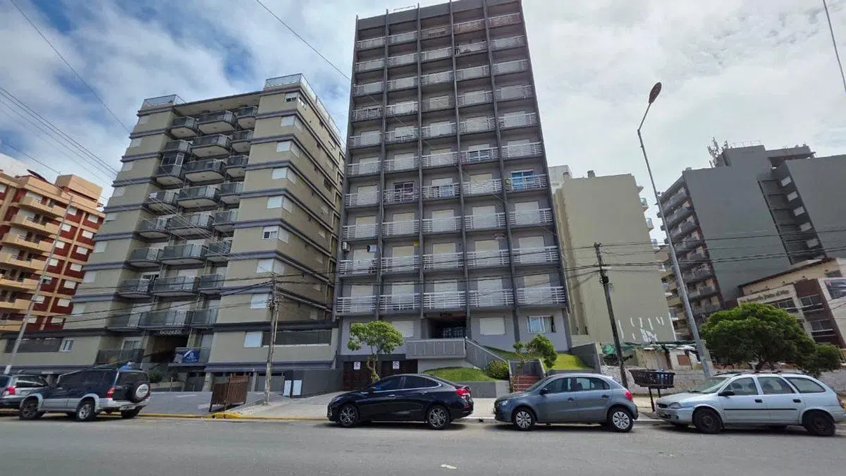 VENTA DE DEPARTAMENTO MONOAMBIENTE SOBRE COSTANERA 2