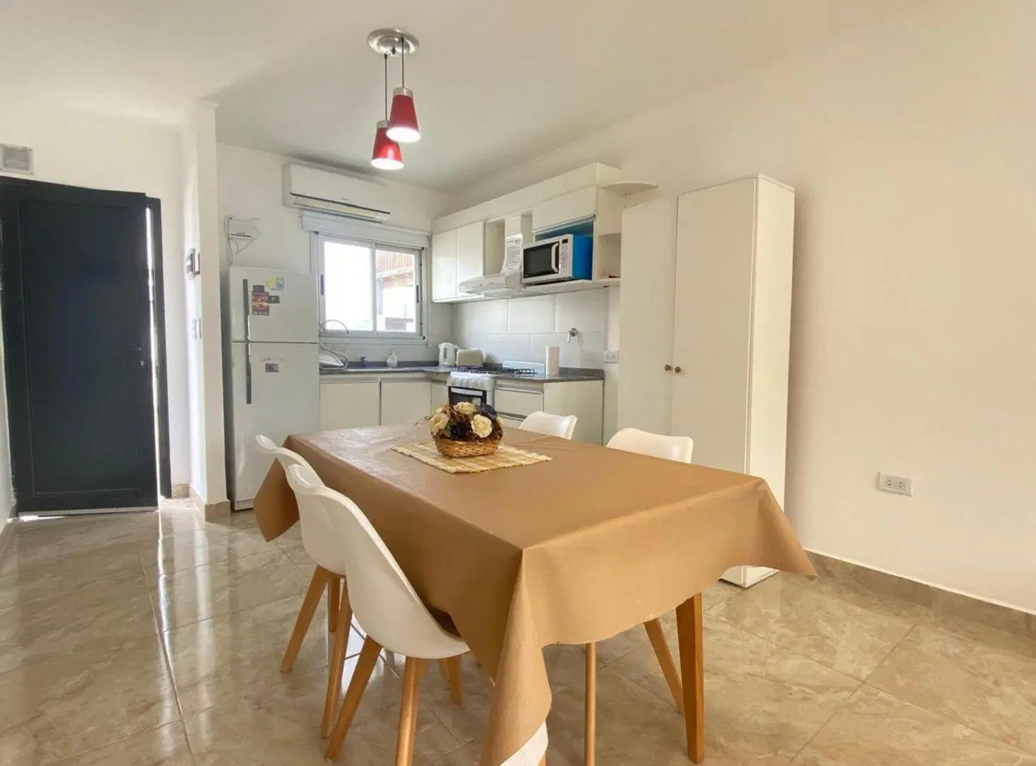 VENTA DE DEPARTAMENTO EN PINAMAR CON GAS NATURAL 4