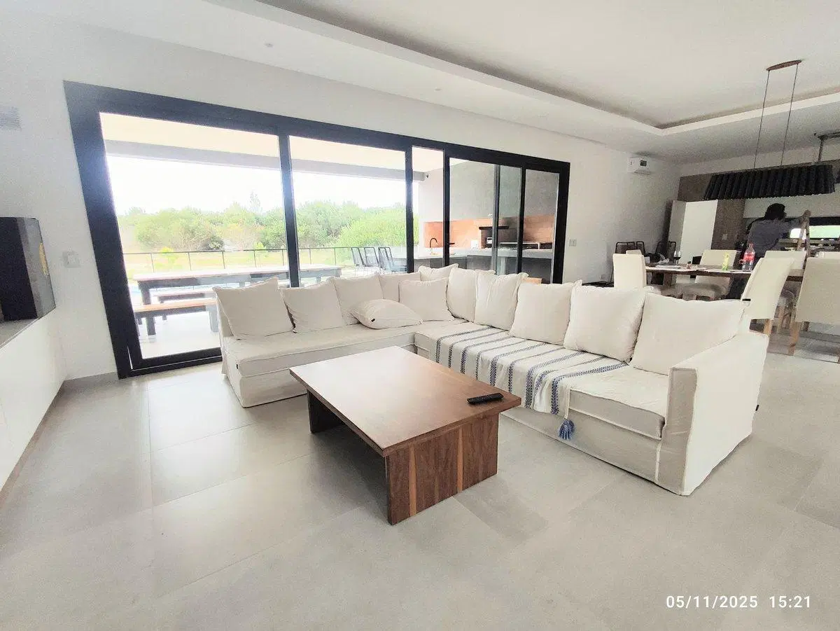 venta casa a estrenar 6 ambiente Costa Esmeralda 4