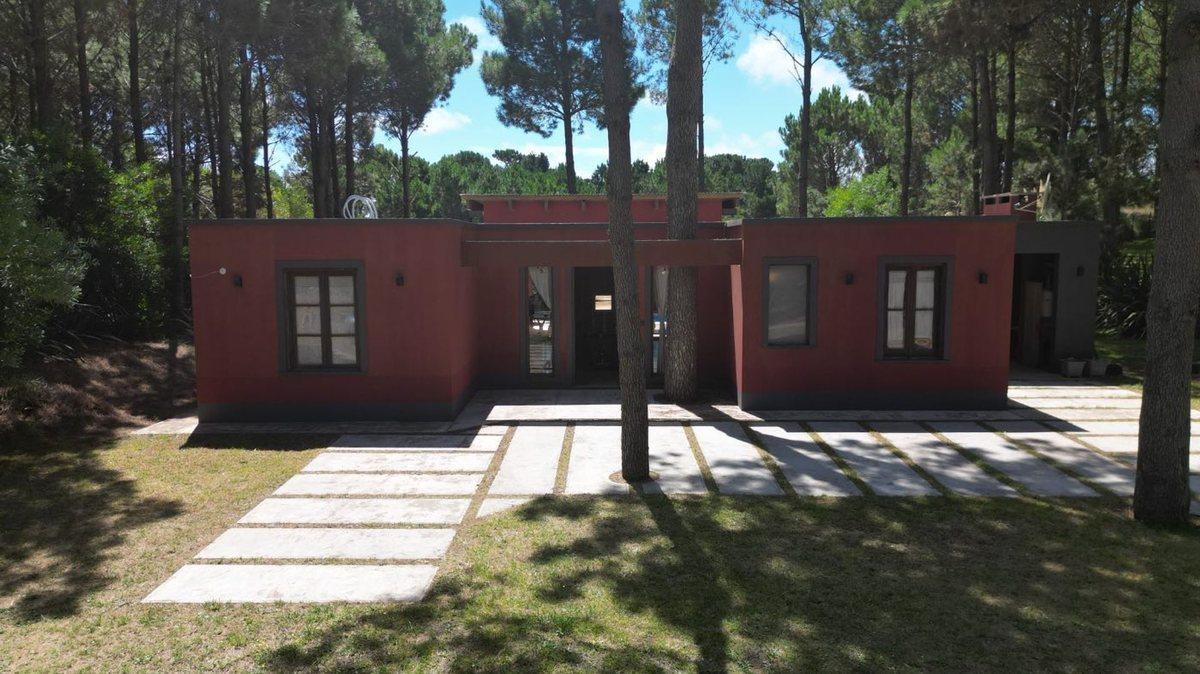 CASA VENTA BARRIO ALAMOS PINAMAR CON LOSA RADIANTE
