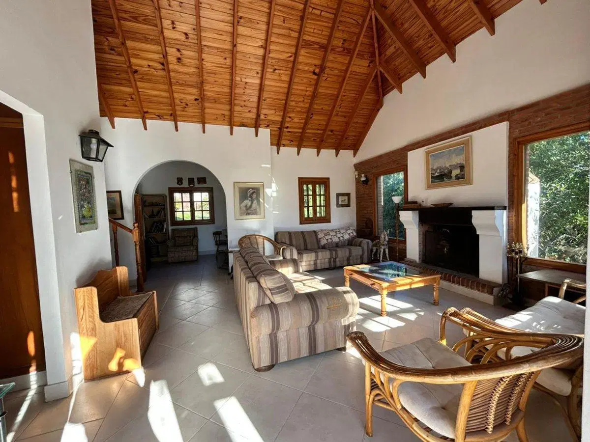 VENTA CASA 4 AMBIENTES PINAMAR VISTA AL GOLF 4