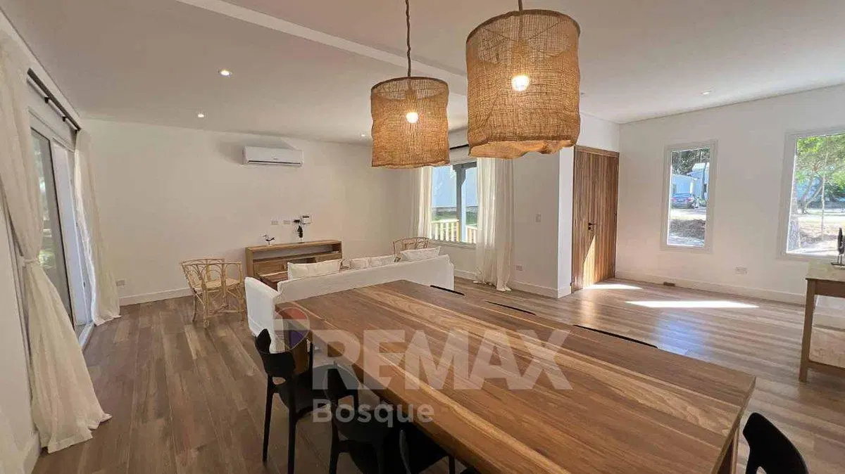 Casa 5 ambientes a estrenar - Costa Esmeralda 3