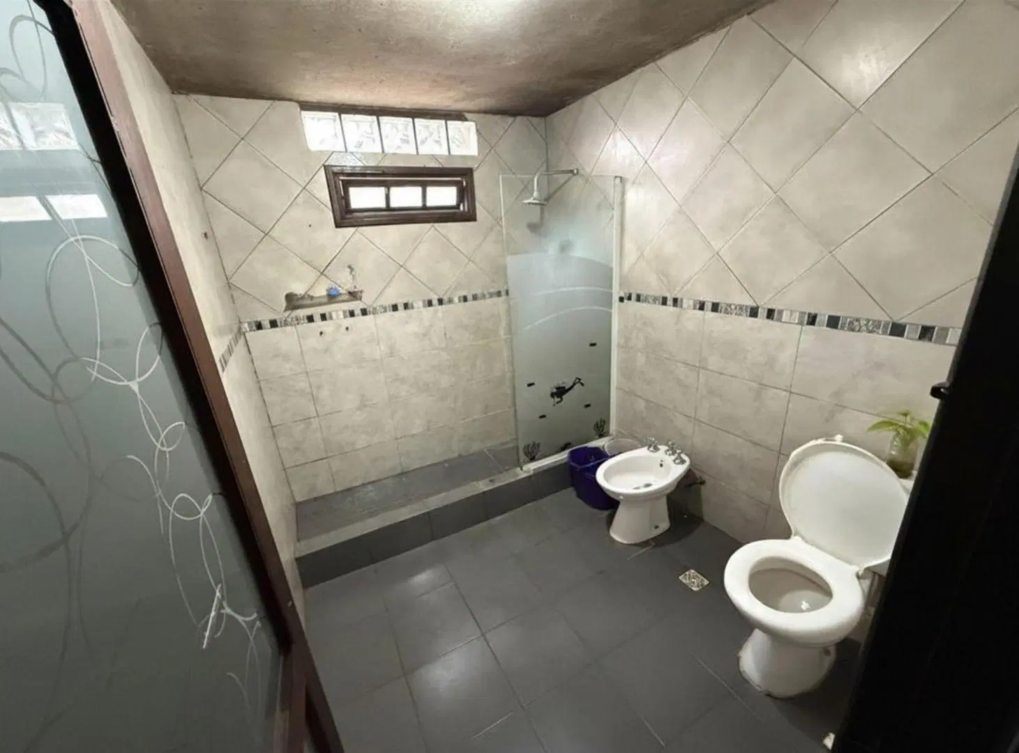 VENTA CASA GESELL ZONA GOLF GAS NATURAL 3 DORM 3