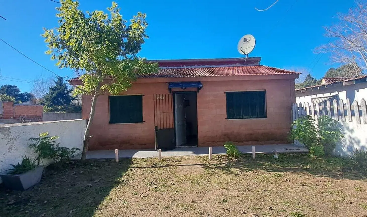 CASA EN VENTA EN LAS TONINAS 2