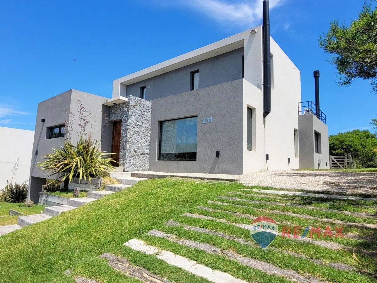 VENTA CASA COSTA ESMERALDA RESIDENCIAL II GAS NAT 3