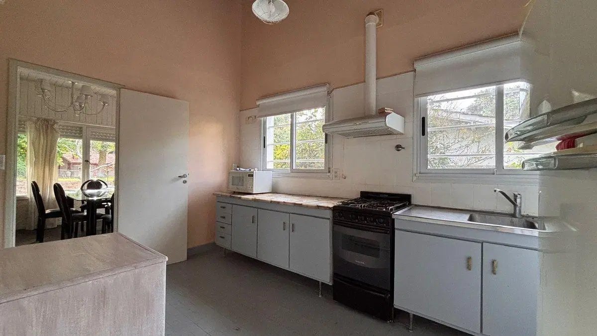 Venta Casa Pinamar Zona B5 a 200 mtrs del centro 2