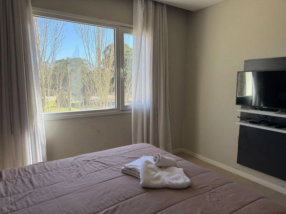 Departamento venta Pinamar Moderno Piscina 4