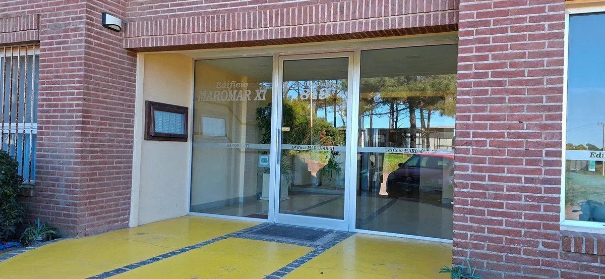 Departamento en Venta en PINAMAR 3 amb PB cochera 4