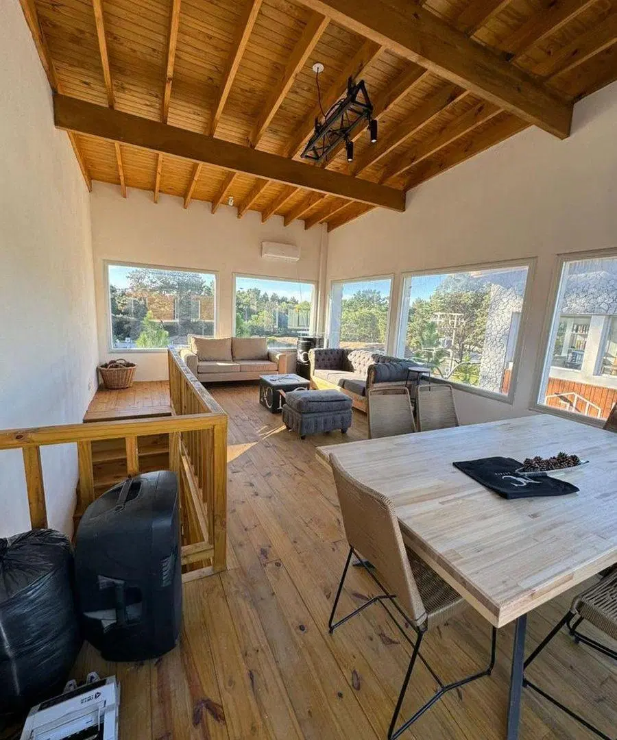 VENTA LOCAL COSTA ESMERALDA 5