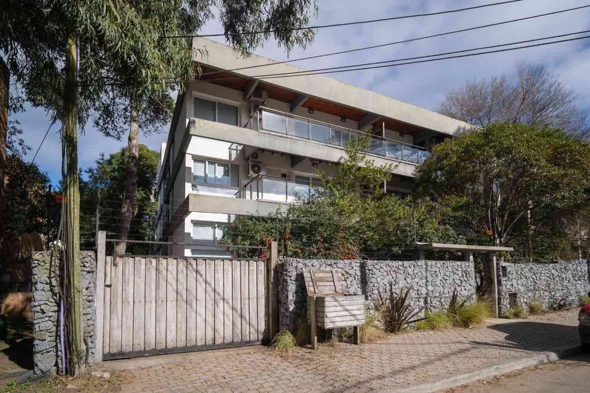 VENTA DEPARTAMENTO 3 AMBIENTES PINAMAR CENTRO 4