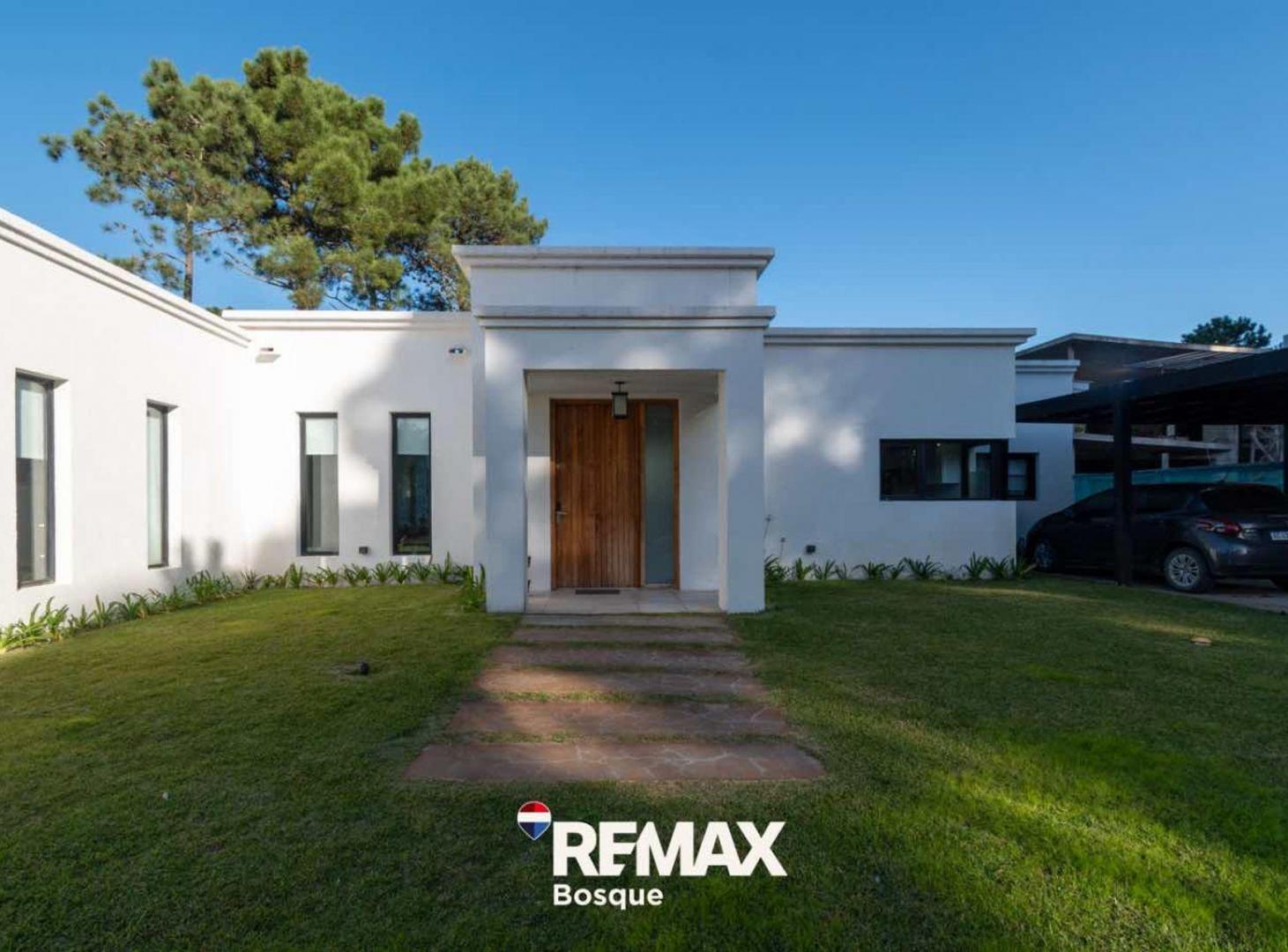 VENTA CASA EN PINAMAR BARRIO ALAMOS