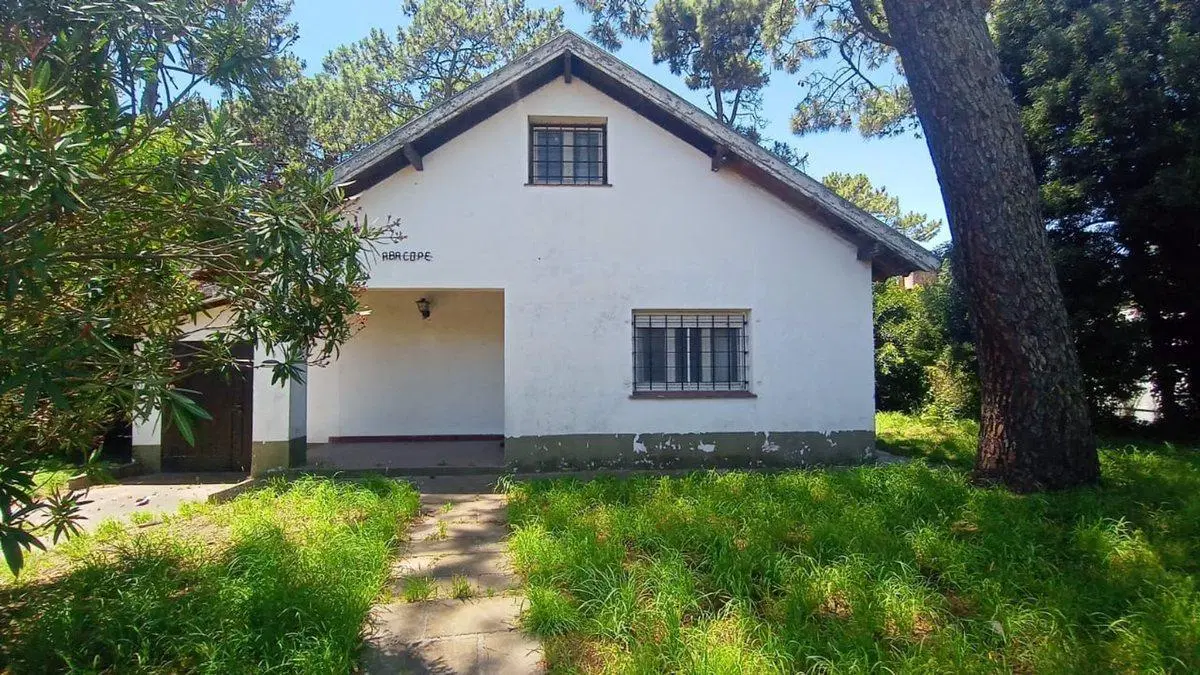 CASA VENTA VILLA GESELL A REFACCIONAR 3