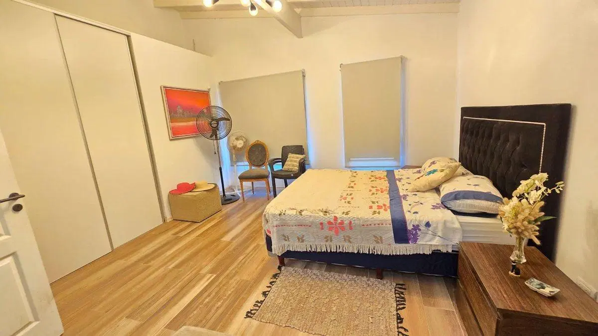 CASA VENTA EN BARRIO JAGUEL DE SANTA TERESITA 8