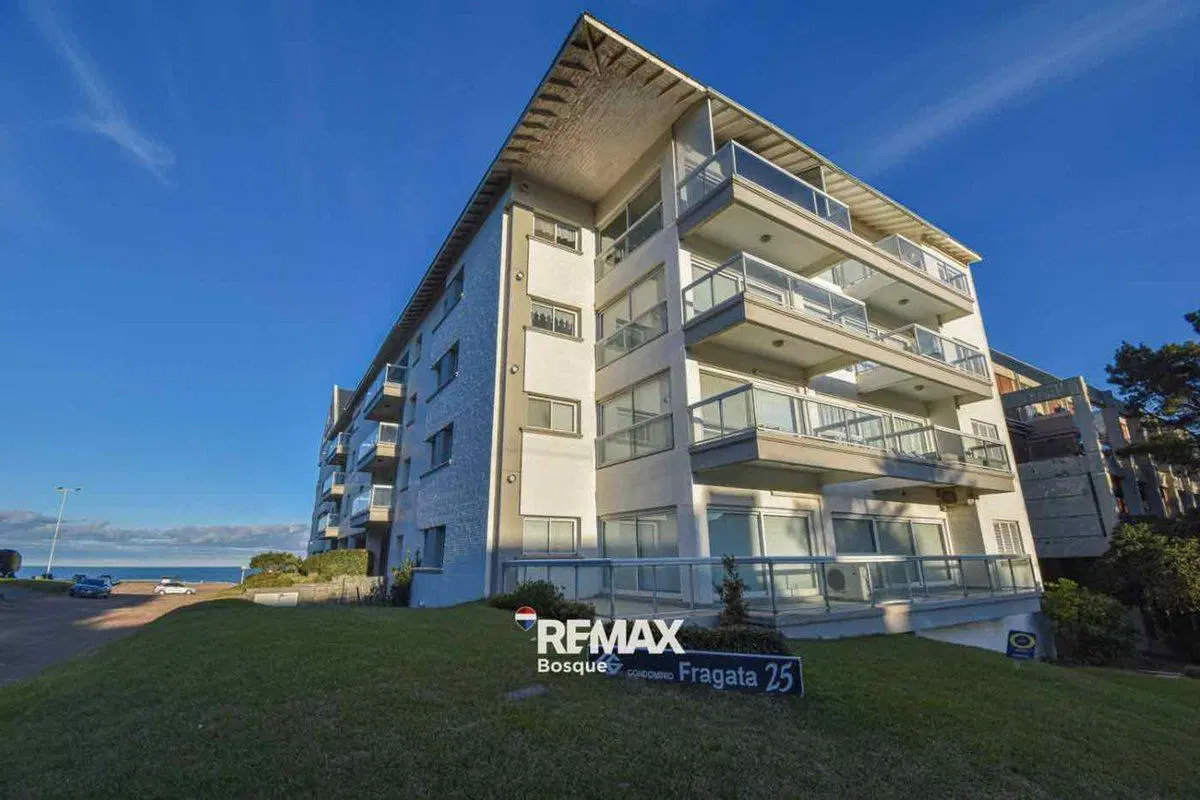 VENTA DEPARTAMENTO PINAMAR 3