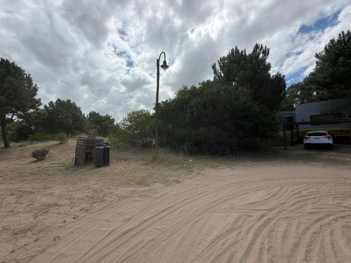 VENTA LOTE COSTA ESMERALDA BARRIO ECUESTRE 2
