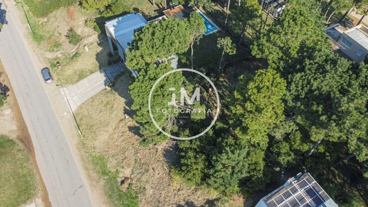 VENTA DE LOTE EN PINAMAR 2
