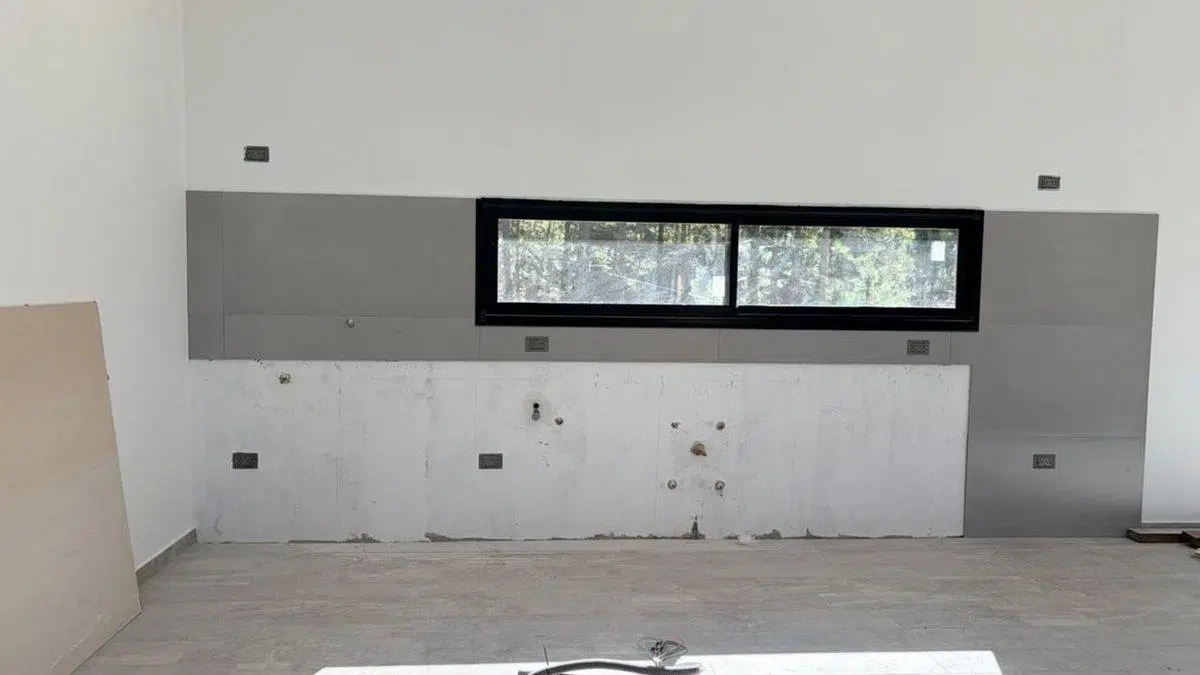 Venta casa Pinamar  Estrenar 5 amb. Barrio Alamos 3