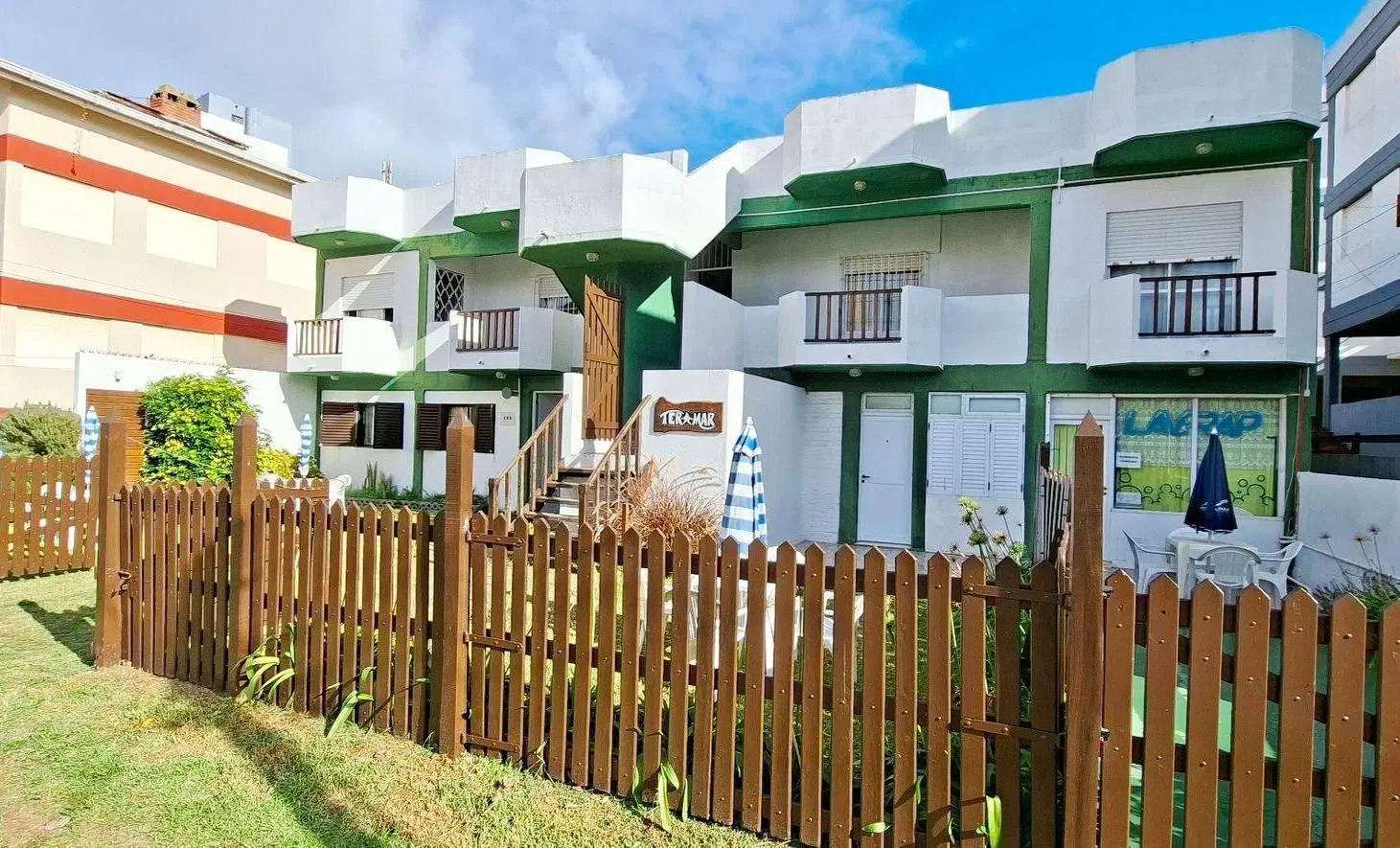 Complejo a la Venta en Villa Gesell con local 2