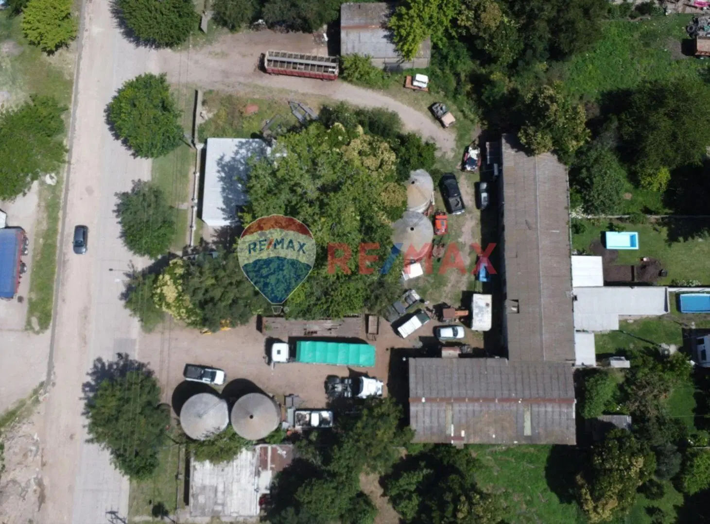 VENTA CASA SOBRE LOTE MULTIFAMILIAR GRAL MADARIAGA 4