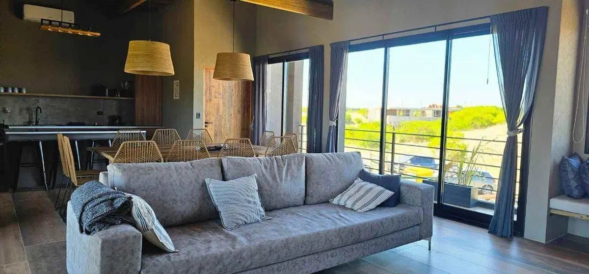 VENTA CASA SENDEROS IV COSTA ESMERALDA 5 AMBIENTES 3