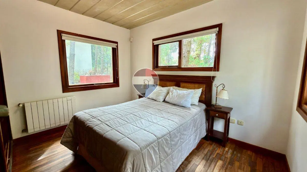 CASA VENTA CUATRO AMBIENTES EN MAR DE LAS PAMPAS 2