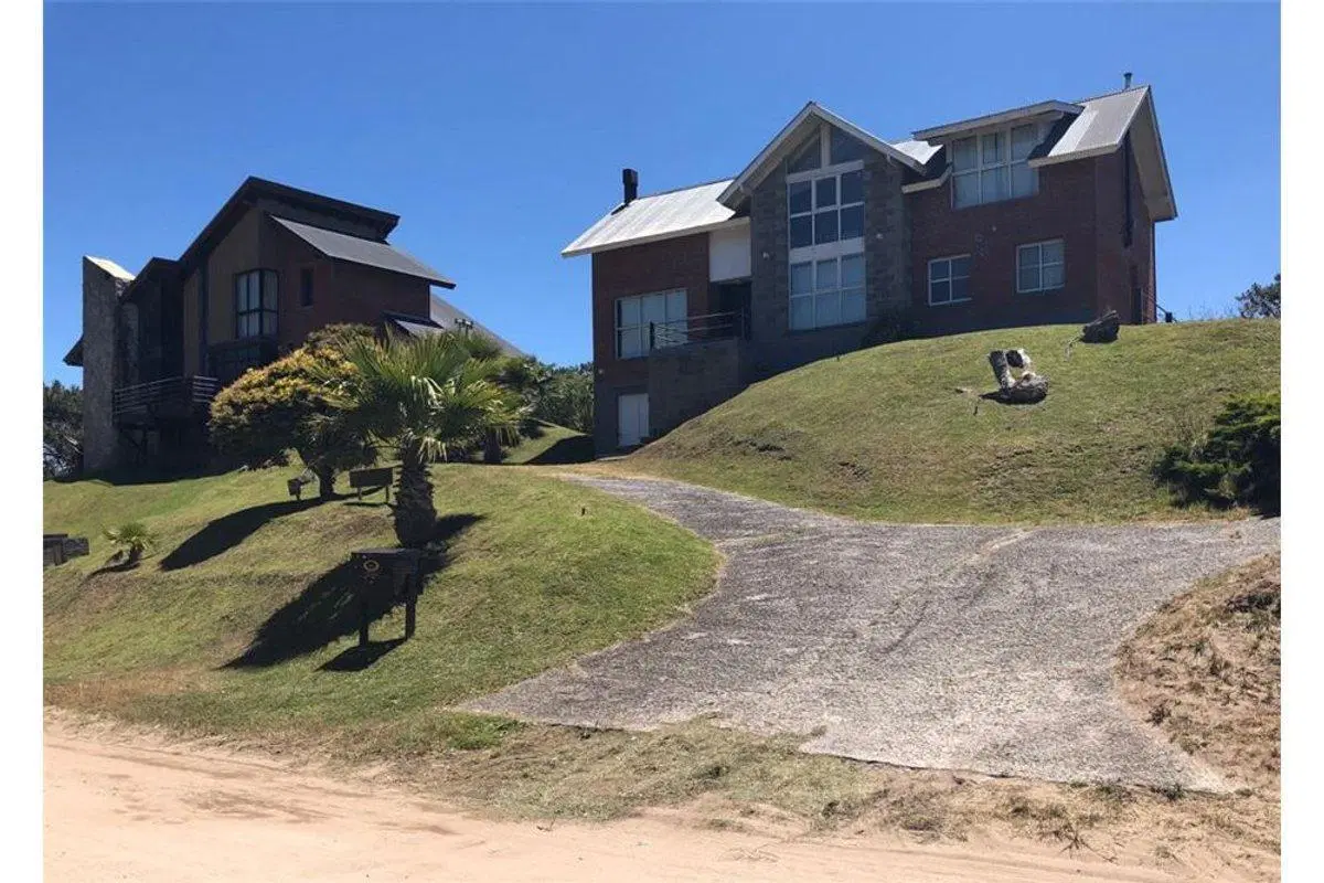 Casa en VENTA Cariló con Vista al Mar 4