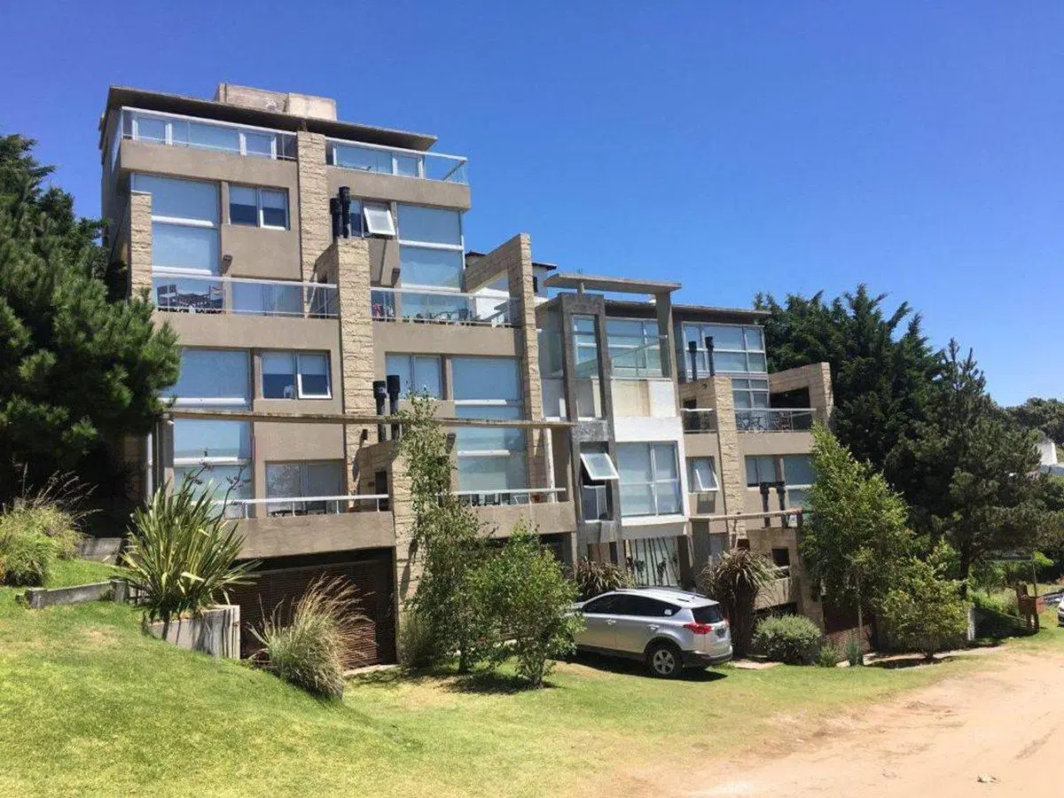Departamento Venta Pinamar – dúplex  3 ambientes 5
