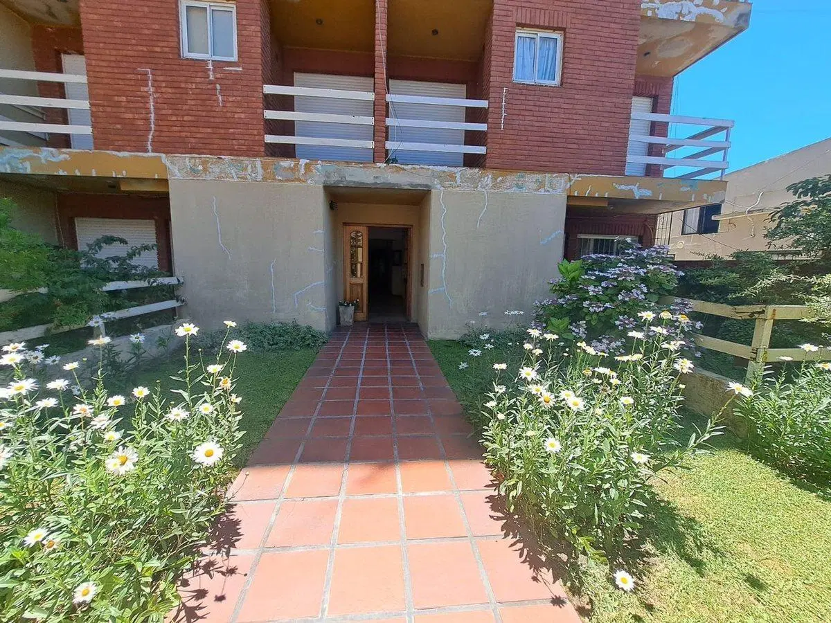 DEPARTAMENTO EN VENTA EN SANTA TERESITA 4