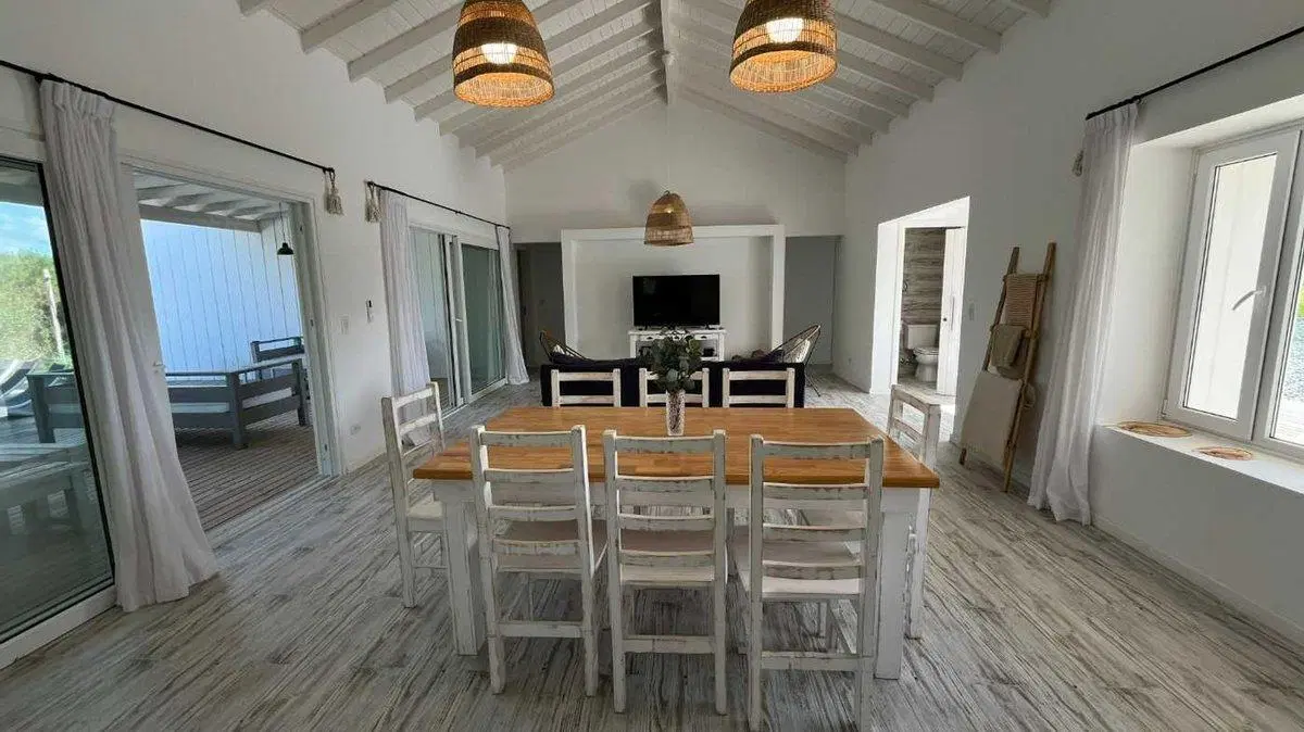 VENTA CASA 4 AMBIENTES BARRIO GOLF COSTA ESMERALDA 2