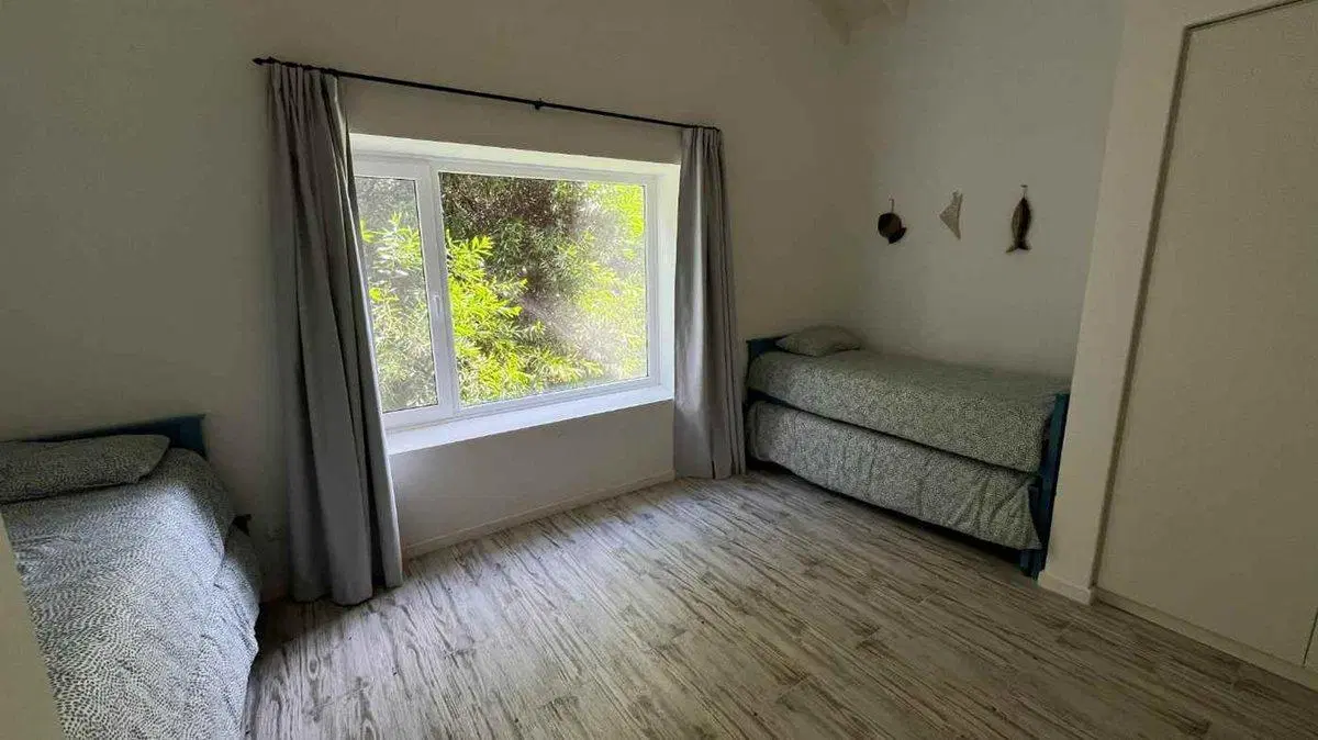 VENTA CASA 4 AMBIENTES BARRIO GOLF COSTA ESMERALDA 4